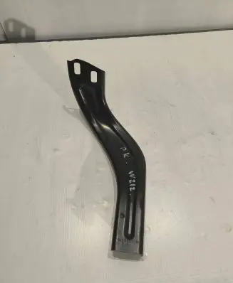 Mercedes-Benz E W212 Front bumper mounting bracket A2126200185