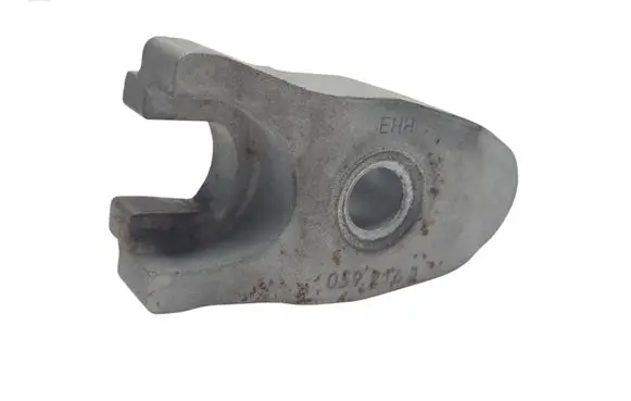 Audi A6 S6 C7 4G Fuel Injector clamp holder 059216J