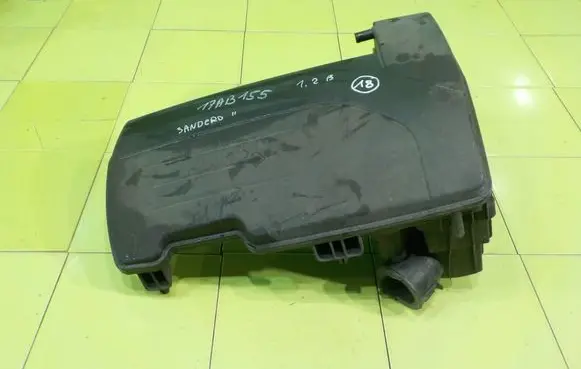 Dacia Sandero II Air filter box 