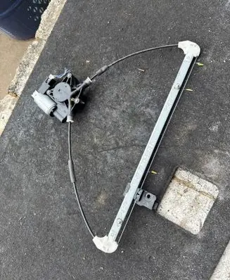 Mazda 3 I Rear door window regulator with motor CM011760