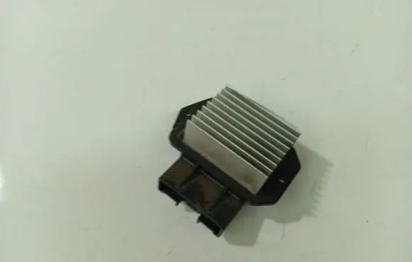 Toyota Corolla Verso AR10 Heater blower motor/fan resistor 4993002121