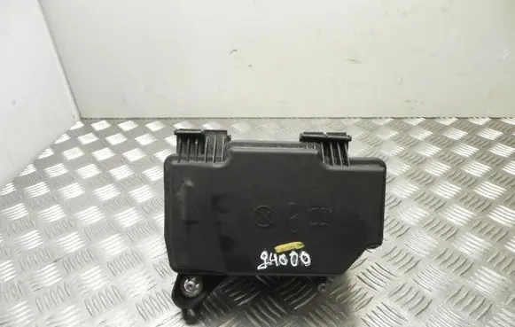 Mercedes-Benz C W205 Fuse box set A2055402428 G4000