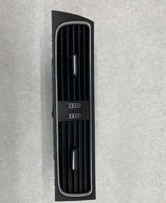 Audi A5 8T 8F Dash center air vent grill 8T2820951D