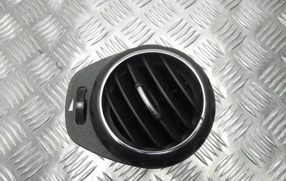 Alfa Romeo 147 Rear air vent grill 225495 I9024