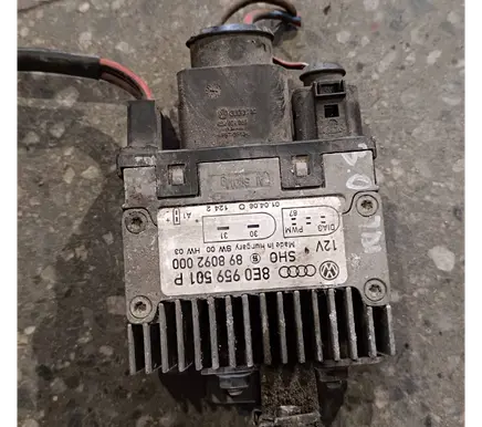 Audi A4 S4 B7 8E 8H Coolant fan relay 8E0959501
