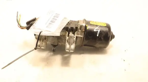 Renault Clio III Wiper motor 54523631