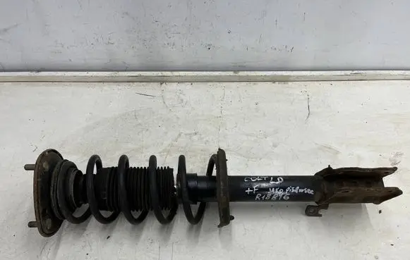 Mitsubishi Colt Front shock absorber with coil spring 4060a101 824902000481 801402000077