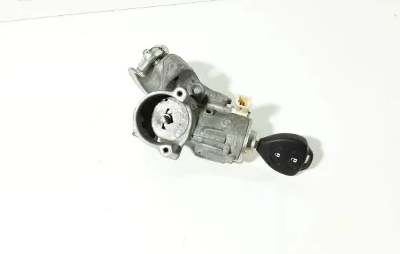 Toyota Auris 150 Ignition lock 450200204 N0502638 N0502639