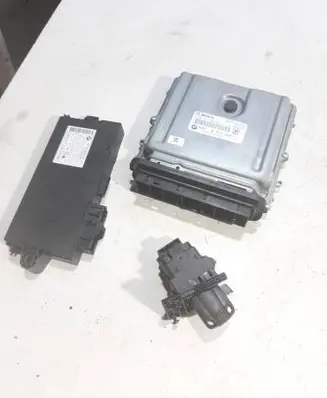 BMW 3 E90 E91 Engine ECU kit and lock set 0281017024 8510829 030151997