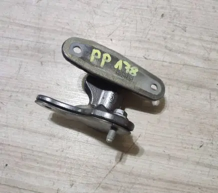 Mercedes-Benz CLA C117 X117 W117 Front door hinge set
