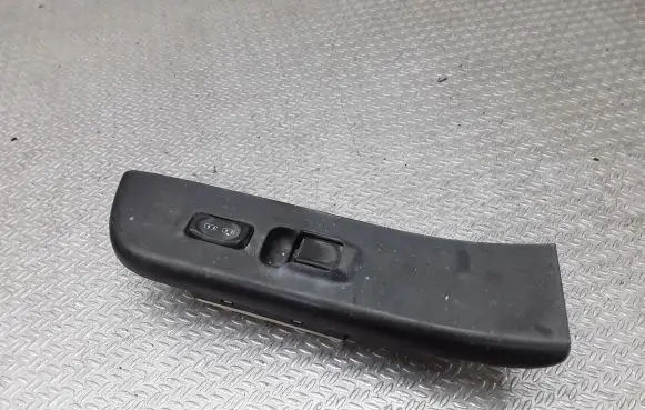 Opel Frontera B Electric window control switch 9971745851