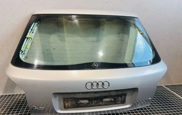 Audi A3 S3 8L Tailgate/trunk/boot lid 