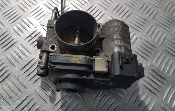 Opel Zafira B Throttle valve 055559227 25378492a