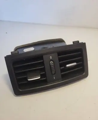 BMW 5 E60 E61 Rear air vent grill 64226932023