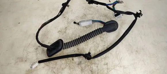 Subaru Impreza III Rear door wiring loom 1822FG000