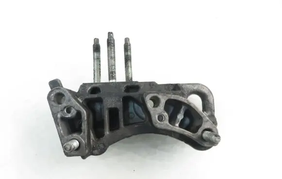 Ford Fiesta Engine mounting bracket
