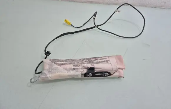 Volkswagen PASSAT CC Seat airbag 1K8880242A