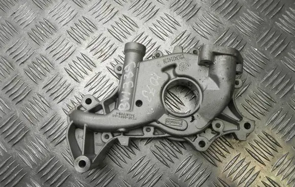 Ford Mustang V Oil pump 7T4E6621AC BV1339