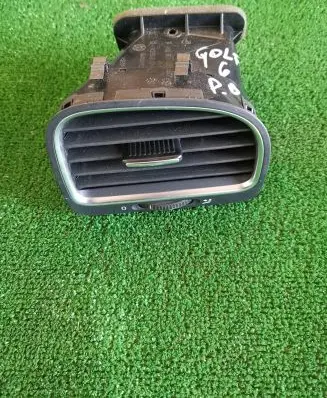 Volkswagen Golf VI Dashboard side air vent grill/cover trim 5K0819710D
