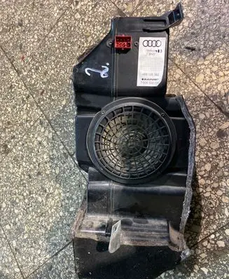 Audi A6 S6 C5 4B Subwoofer speaker 4B9035382 7606500090