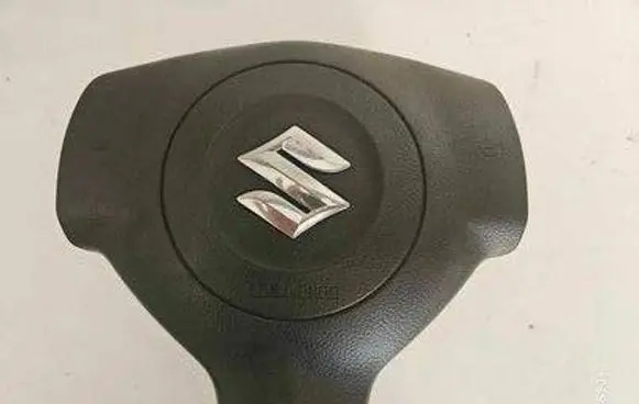 Suzuki Swift I Steering wheel airbag 4815079J10