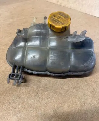 Opel Meriva A Coolant expansion tank/reservoir 13160252 395294952