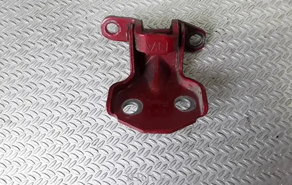 Subaru Forester SG Rear door lower hinge