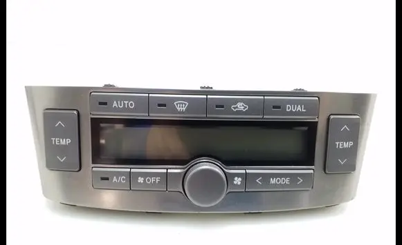 Toyota Avensis T250 Air conditioner control unit module 5590005140
