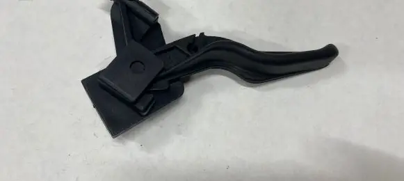 Opel Astra H Engine bonnet (hood) release handle 218186591