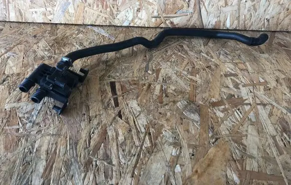 Coolant heater control valve