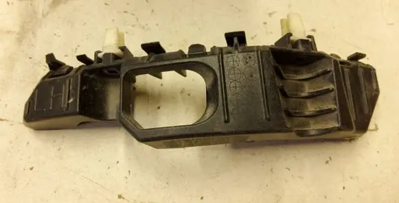 Hyundai Tucson IV NX4 Front bumper mounting bracket