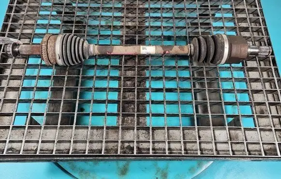 Front driveshaft