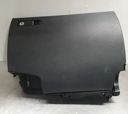 Mercedes-Benz C W204 Glove box A2046800091