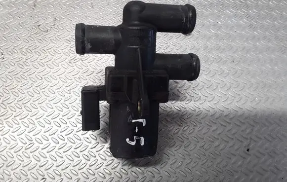 Volkswagen Transporter - Caravelle T5 Coolant heater control valve 7L0819076
