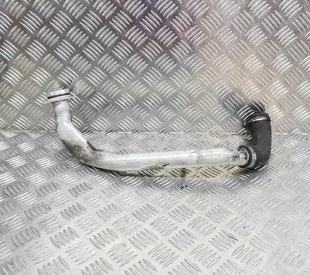 BMW 5 F10 F11 Intercooler hose/pipe 7583939