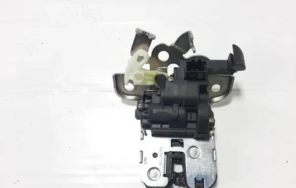 Audi A5 Sportback 8TA Tailgate/trunk/boot lock/catch/latch 8K9827505A