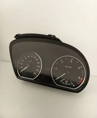 BMW 1 E81 E87 Speedometer (instrument cluster) 1024952 9187046