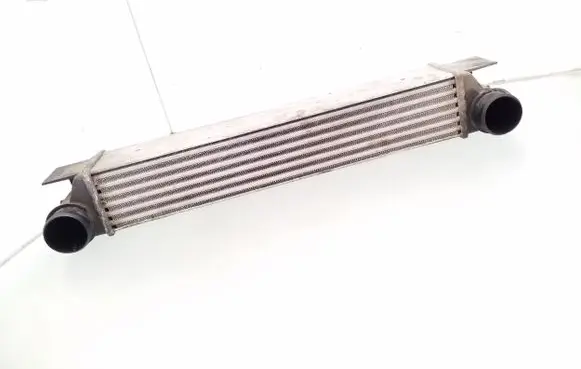 BMW 5 E39 Intercooler radiator 2247359 17512247359