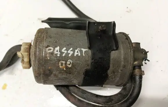 Volkswagen PASSAT B3 Fuel filter KL55 95W48