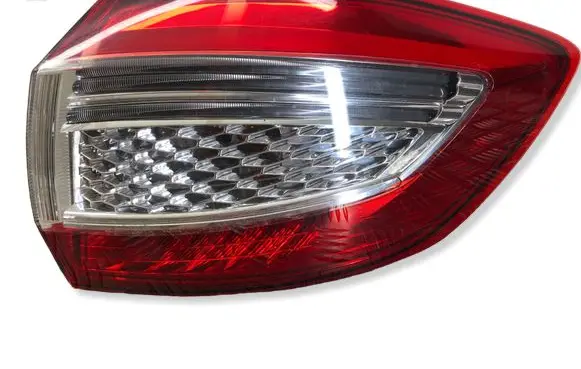 Ford Mondeo MK IV Rear/tail lights BS7113404B 03Z4D