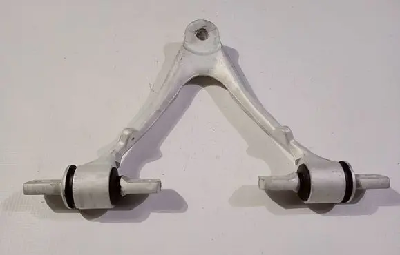 Chevrolet Corvette C5 Front upper control arm/wishbone KKM787