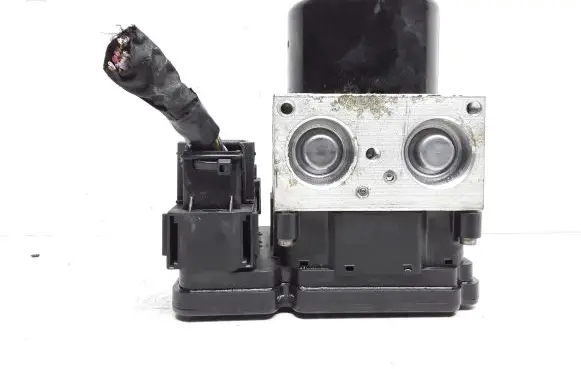 Volvo S60 ABS Pump 31329137 P31329137