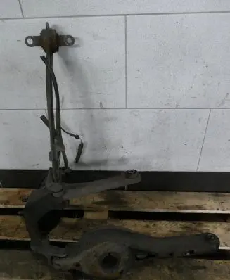 Ford Kuga II Rear wheel bearing hub 