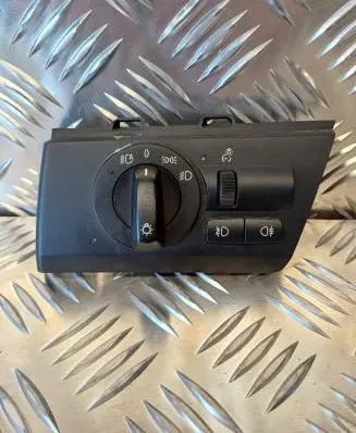 BMW X3 E83 Light switch 3310960DD