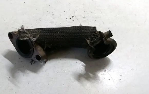 Opel Vectra C EGR valve line/pipe/hose
