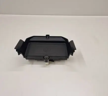BMW M5 F90 Wireless charging module 6801509