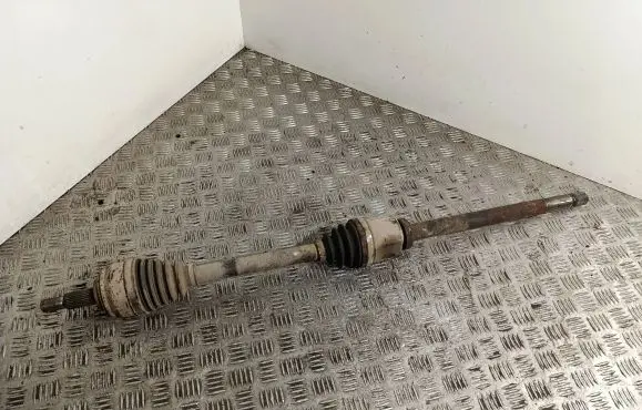 Nissan Primastar Front driveshaft