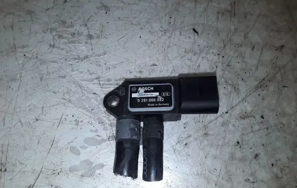 Volkswagen Caddy Exhaust gas pressure sensor 0281006082