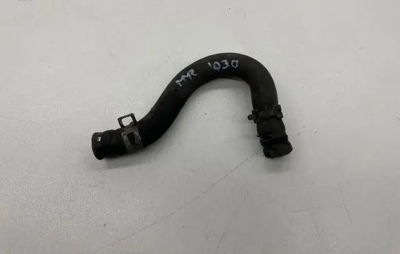 Toyota Yaris Coolant pipe/hose 