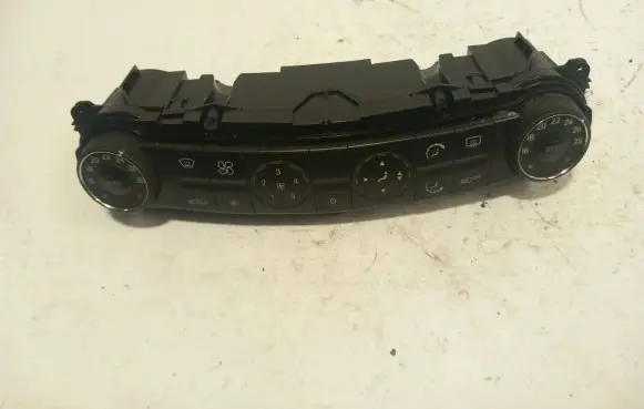 Mercedes-Benz E W211 Climate control unit 2118300190 531628 00024904